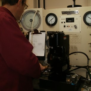 004-306x306.jpg